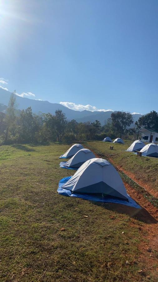 ข้างเขาแคมป์ Khangkhao Camp Tente de luxe Ban Yang Khun Wang