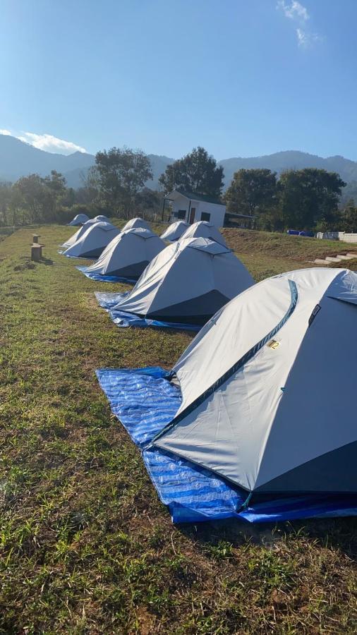 ข้างเขาแคมป์ Khangkhao Camp